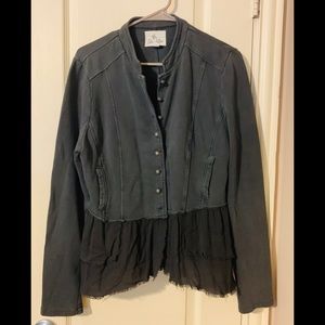 ❤️ Gray Jacket w/ Pockets!